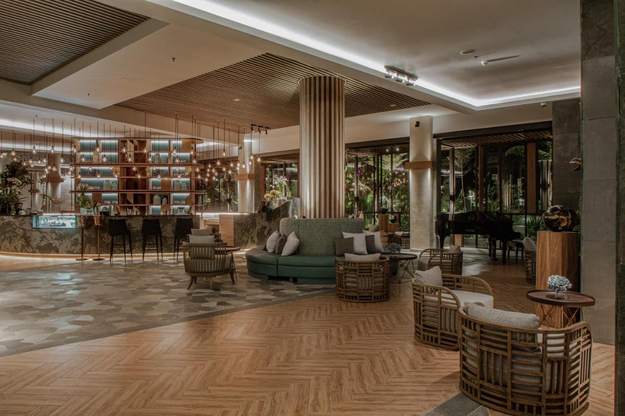 The Botanica Sanctuary Hotel Пунсак Екстериор снимка The lobby of the hotel