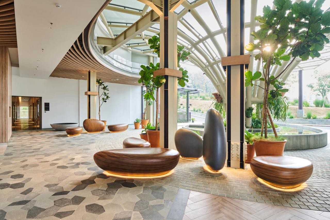 The Botanica Sanctuary Hotel Пунсак Екстериор снимка The lobby of the hotel