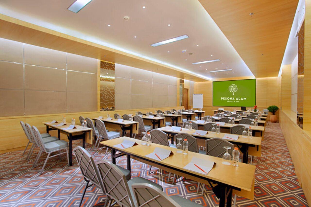 The Botanica Sanctuary Hotel Пунсак Екстериор снимка Meeting room